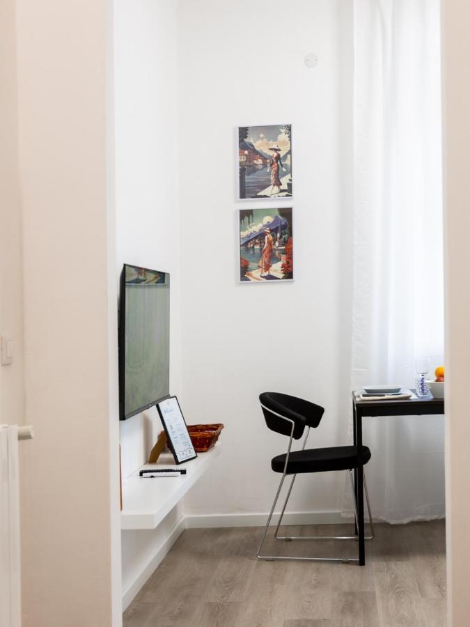 Como Holiday Home Appartamento Business Exterior foto